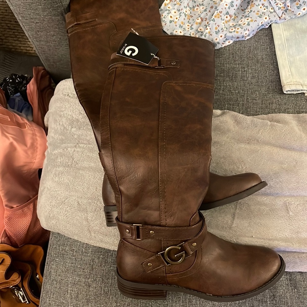Brand new guess boots